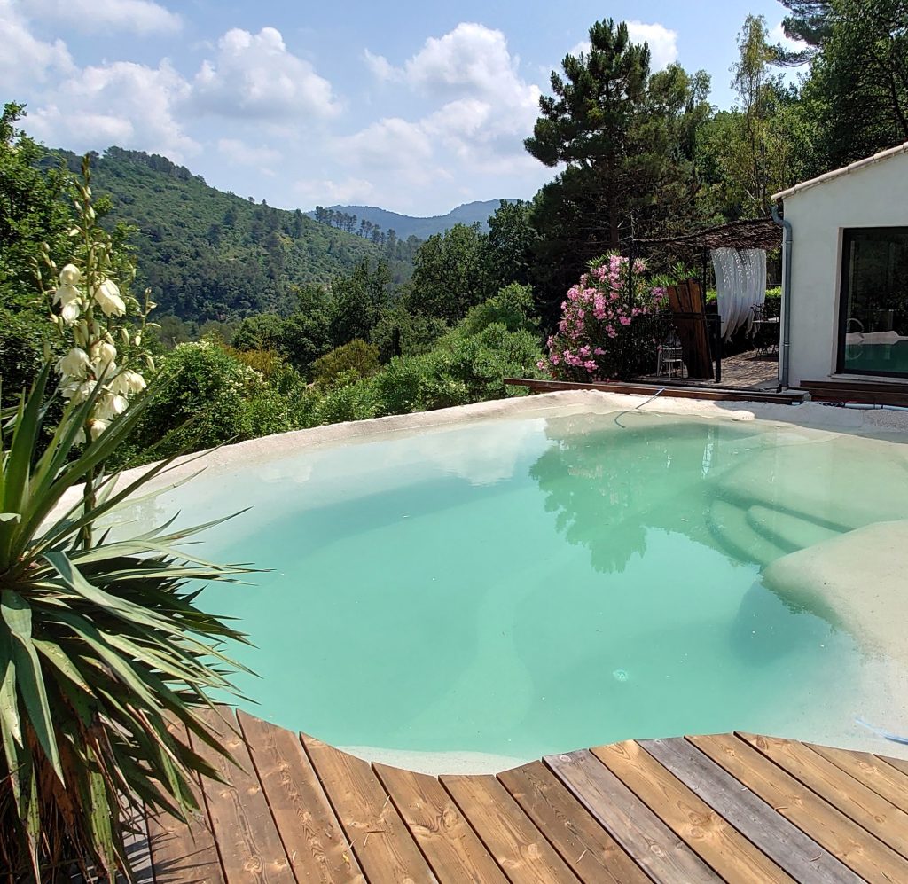 image d'une piscine lagon
