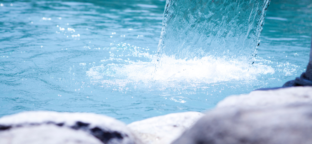Quels services pour l&rsquo;entretien de votre piscine lagon ?